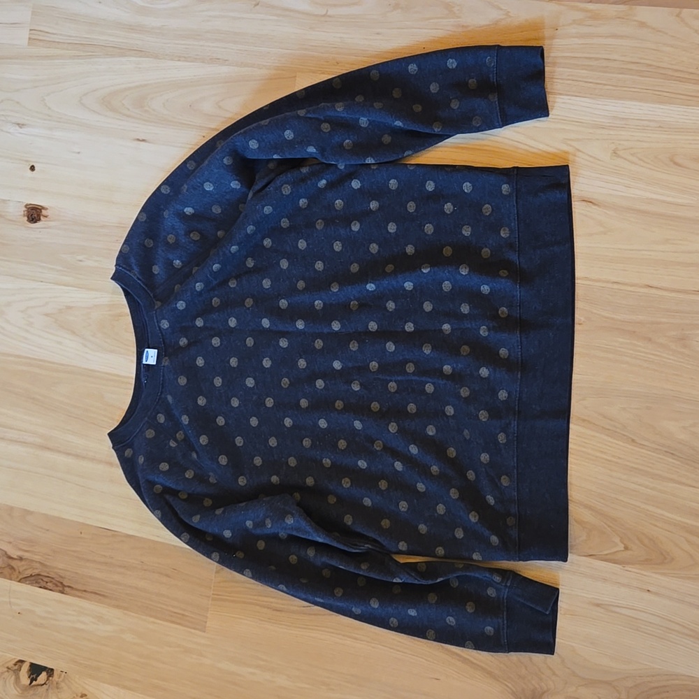 Old Navy sweatshirt